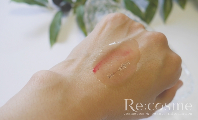 NOV ACアクティブクレンジングリキッドをなじませる